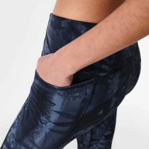 Sweaty Betty Women's Super Soft Yoga Leggings in Blue Leaf Shadow Print - 7/8 - Picture 3 of 5